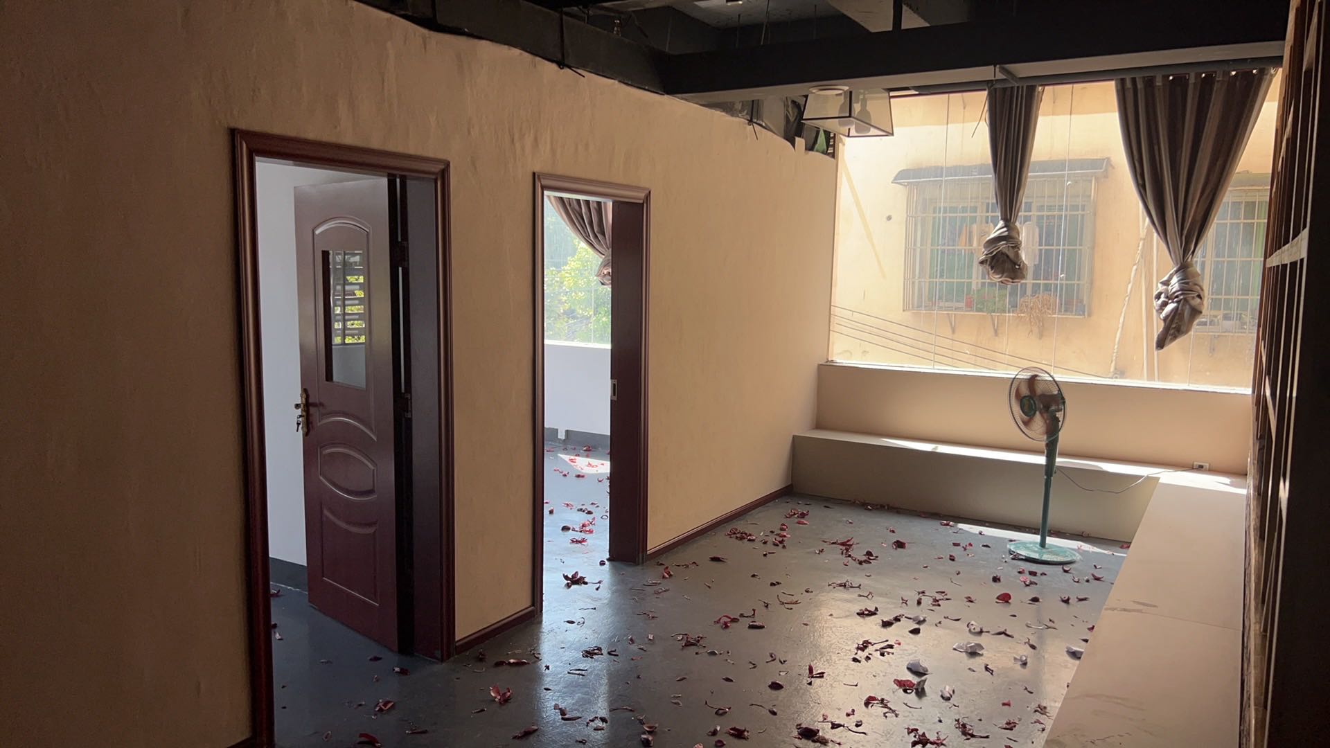 1727075306182104.jpg 圖片關(guān)鍵詞